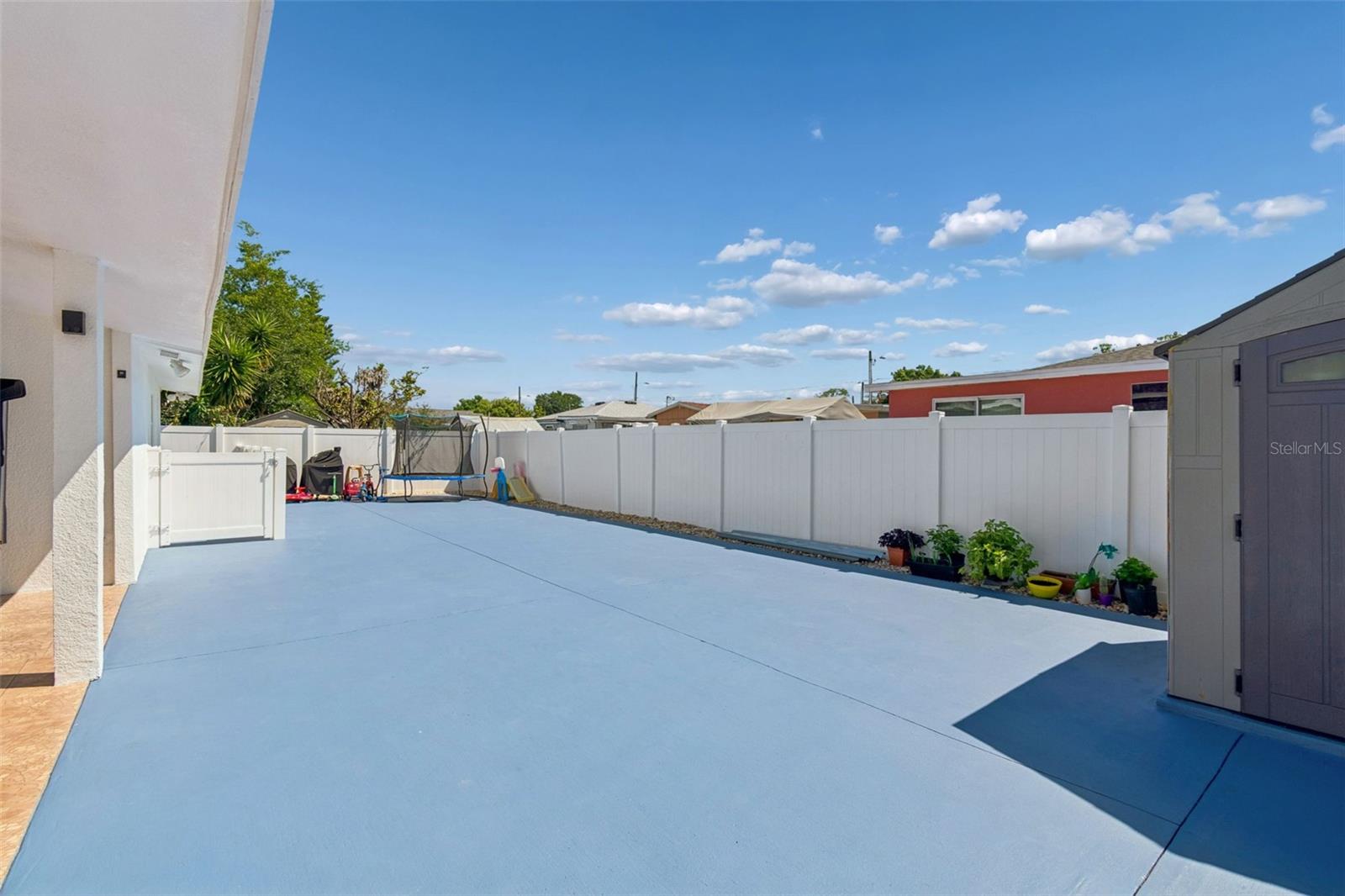 HOMELANDS - Residential