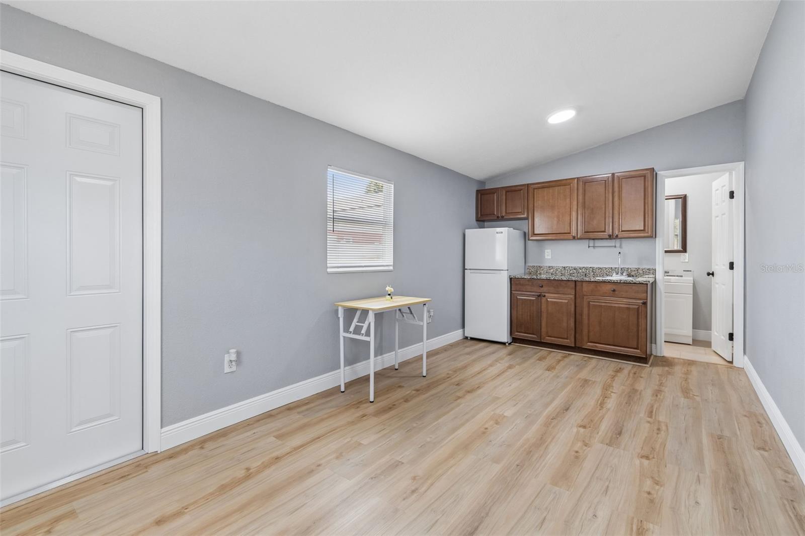 HOMELANDS - Residential