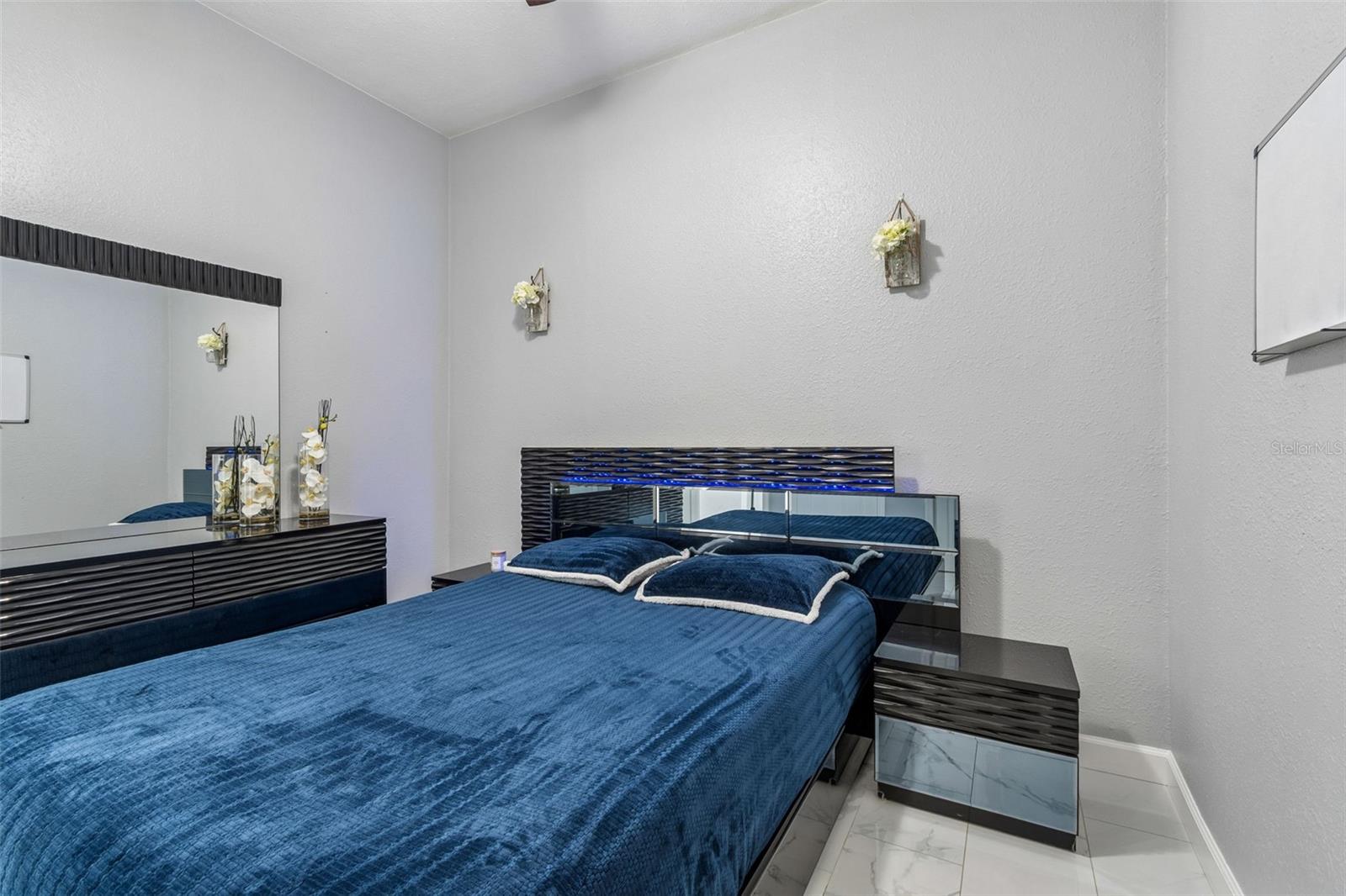 HOMELANDS - Residential