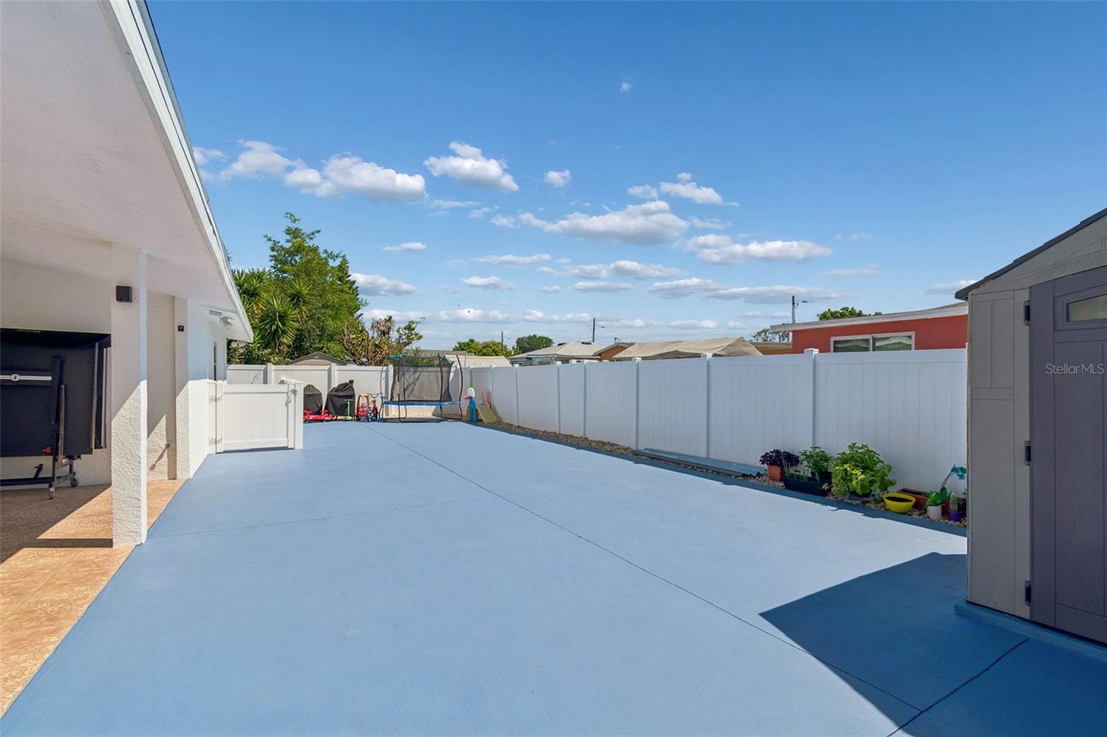 HOMELANDS - Residential