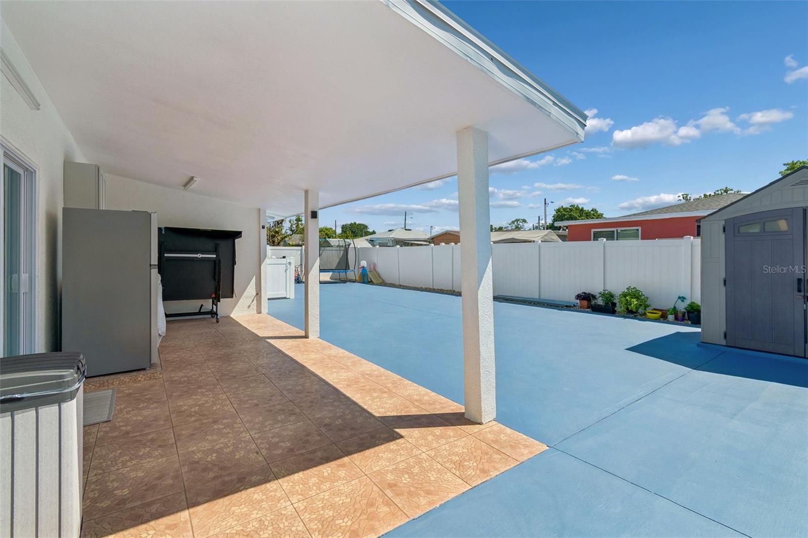 HOMELANDS - Residential