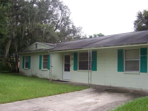 A home in ZEPHYRHILLS