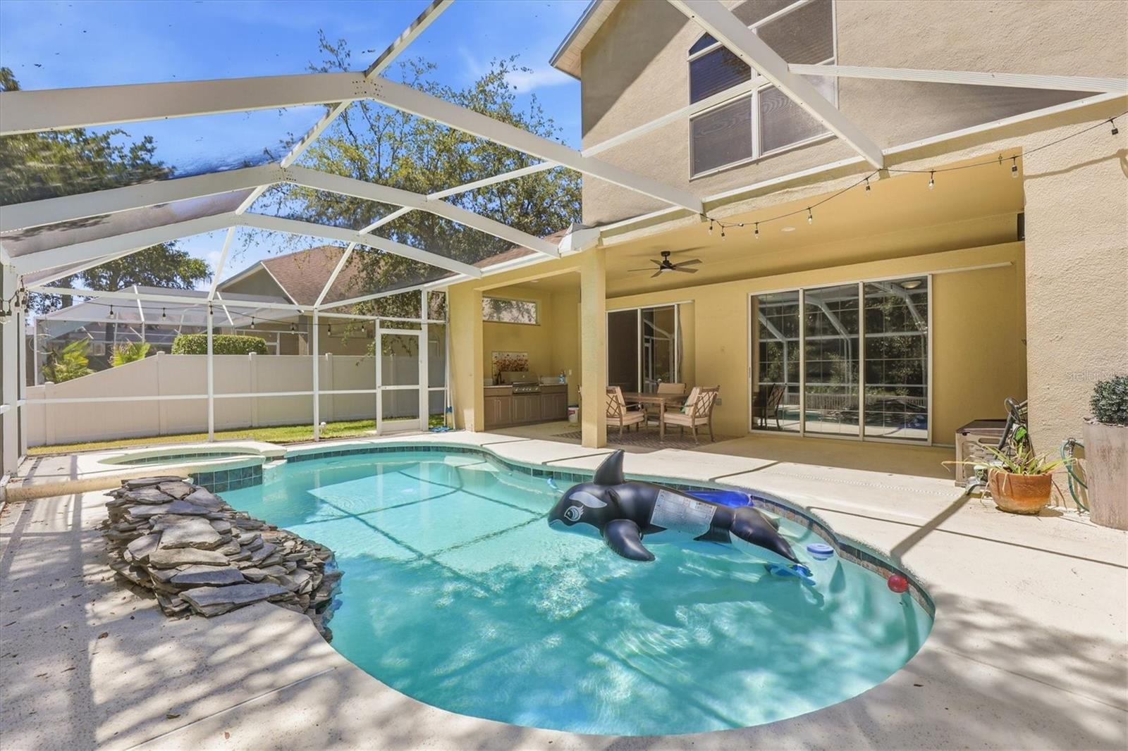 WEST MEADOWS PRCLS 21 & 22 - Residential