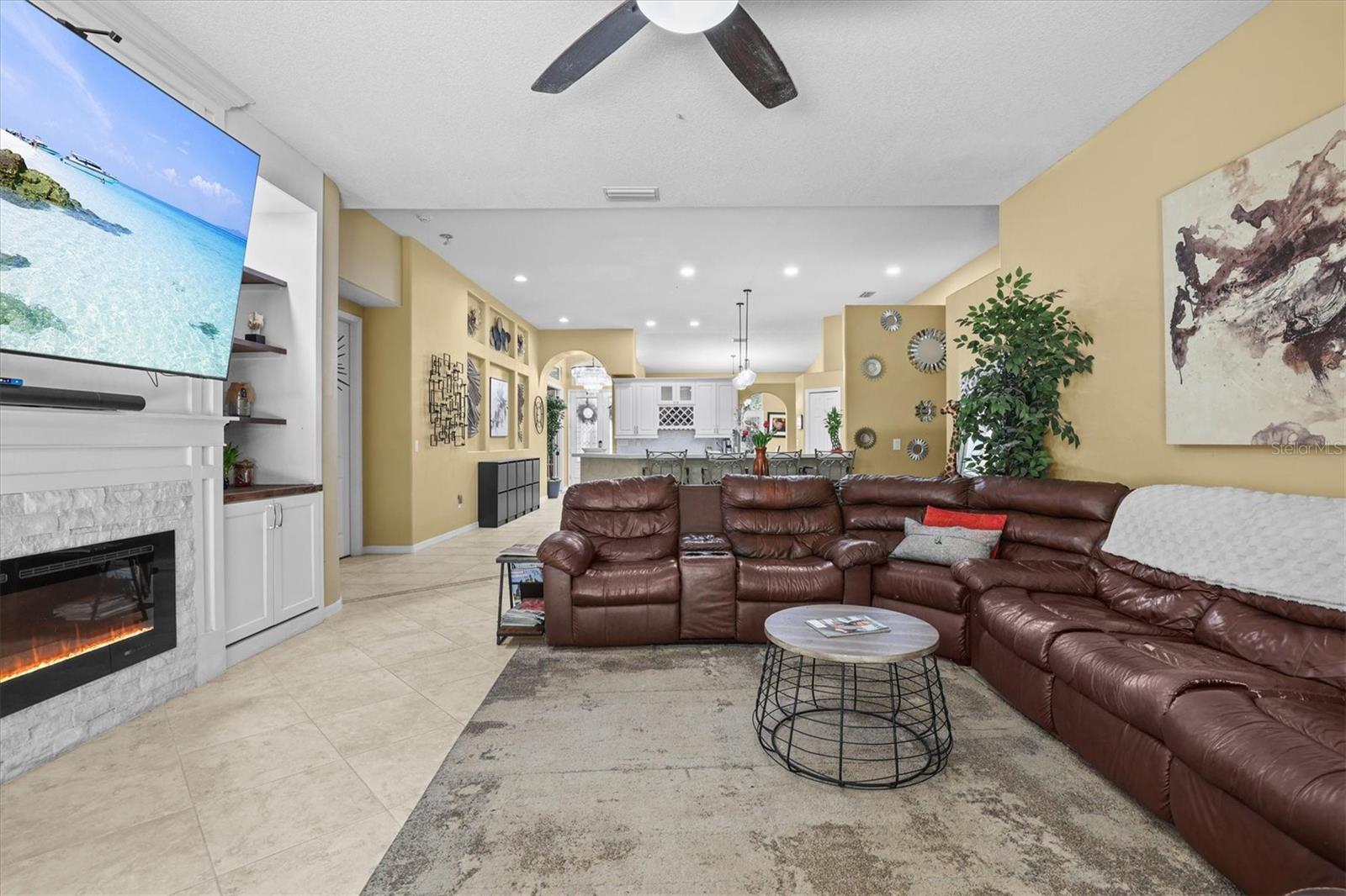 WEST MEADOWS PRCLS 21 & 22 - Residential