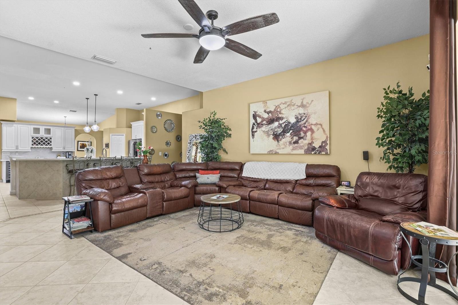 WEST MEADOWS PRCLS 21 & 22 - Residential