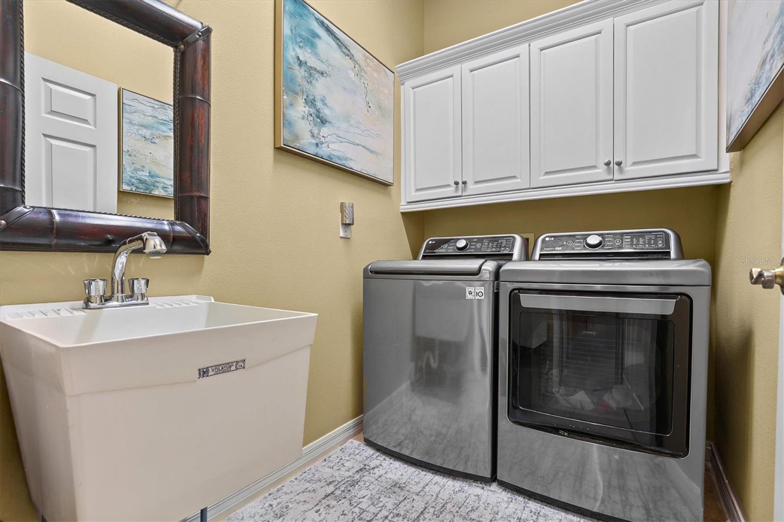 WEST MEADOWS PRCLS 21 & 22 - Residential