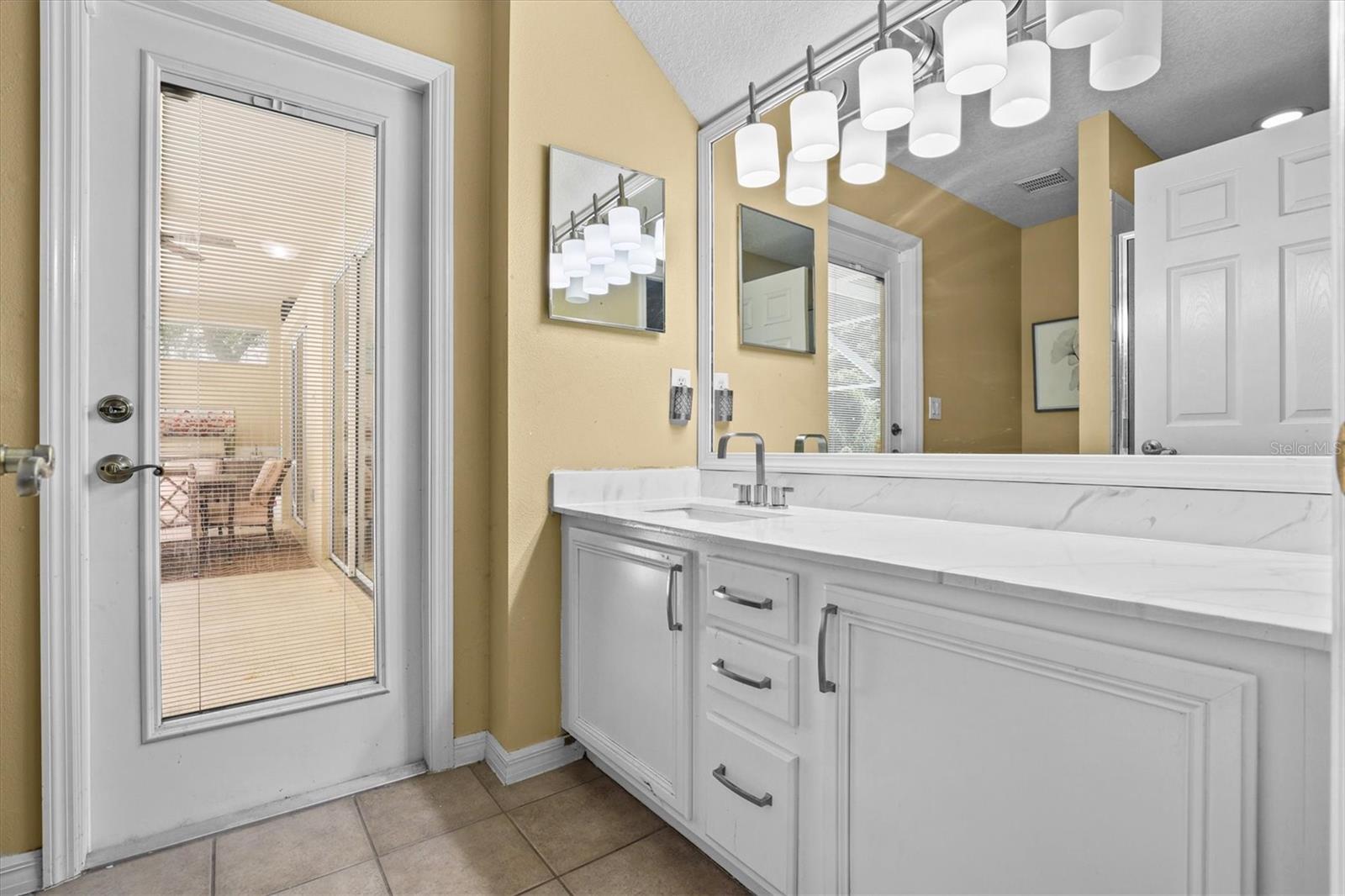 WEST MEADOWS PRCLS 21 & 22 - Residential