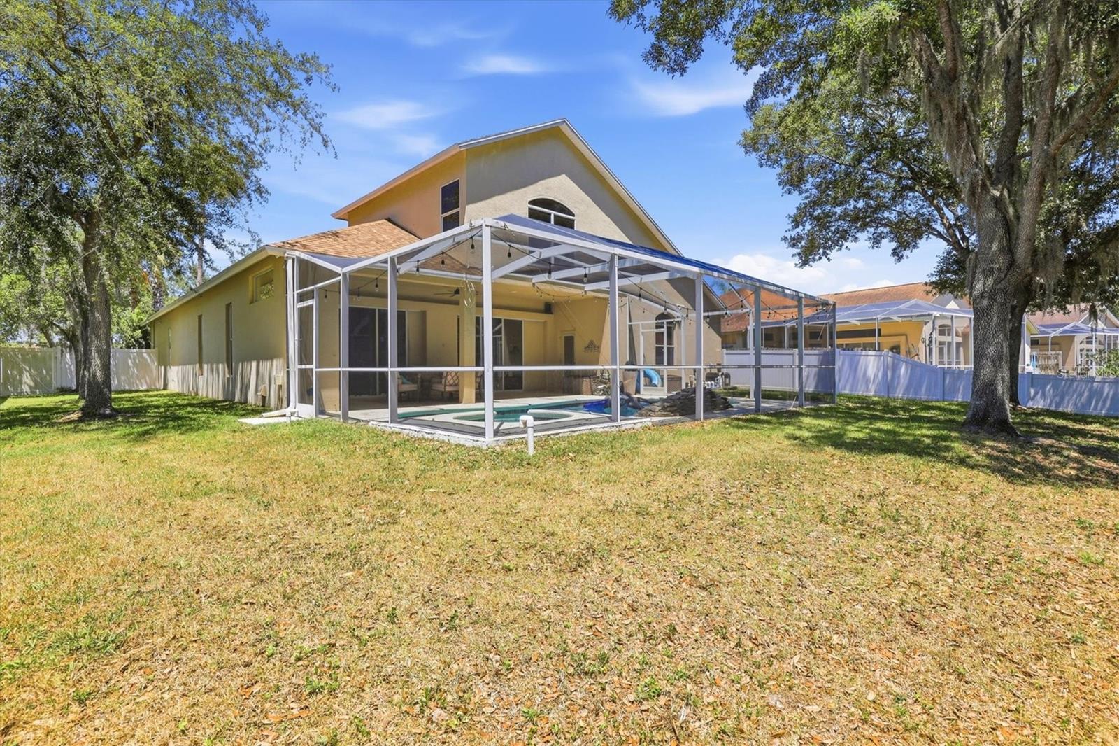 WEST MEADOWS PRCLS 21 & 22 - Residential