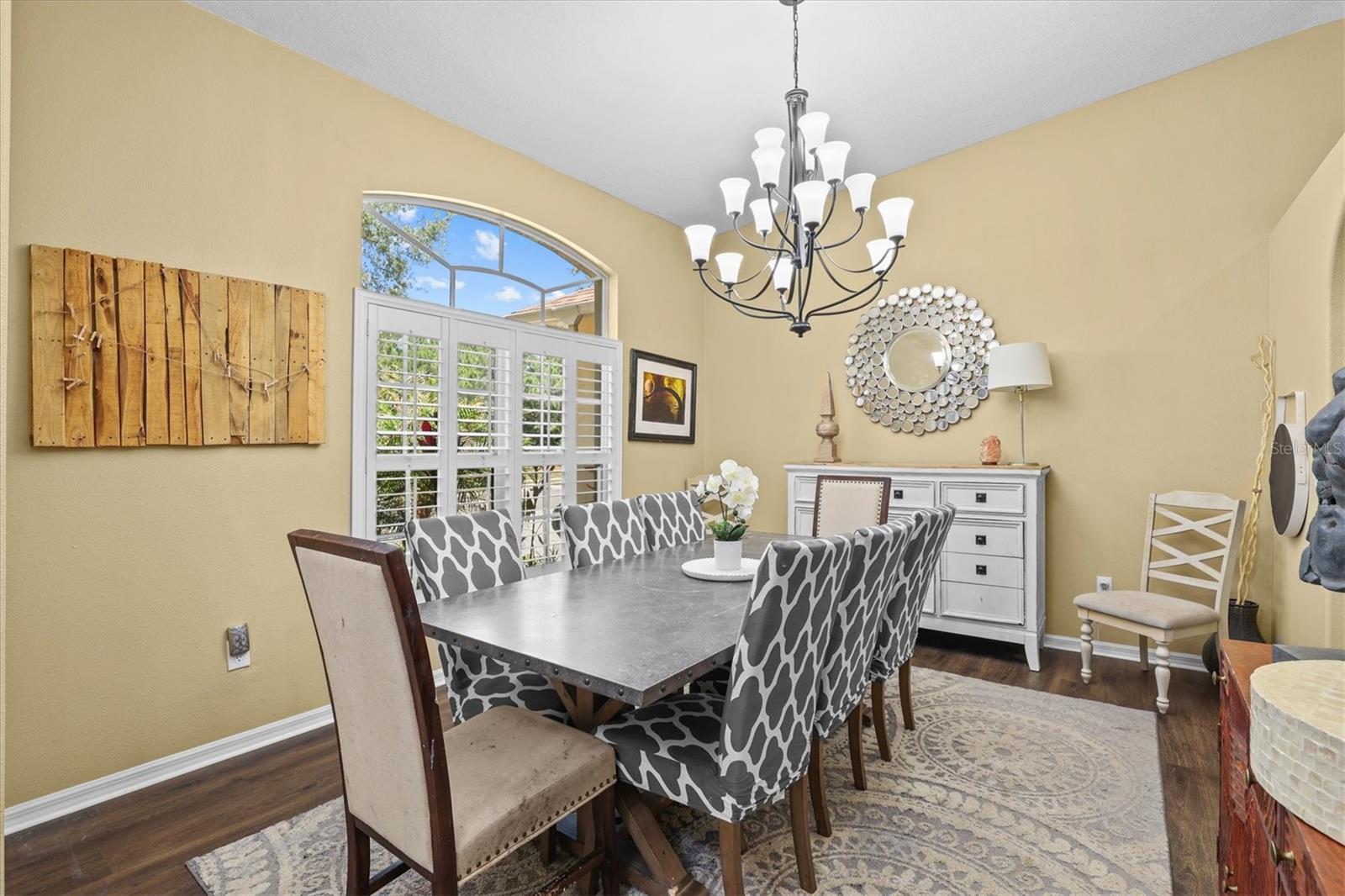 8331 GOLDEN PRAIRIE DRIVE