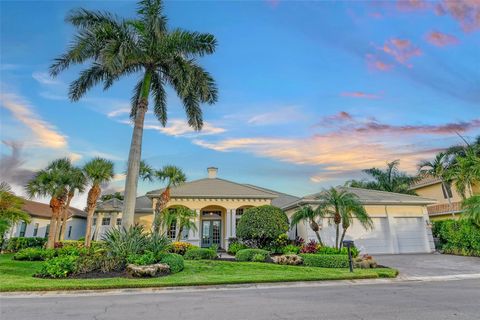 A home in PALMETTO