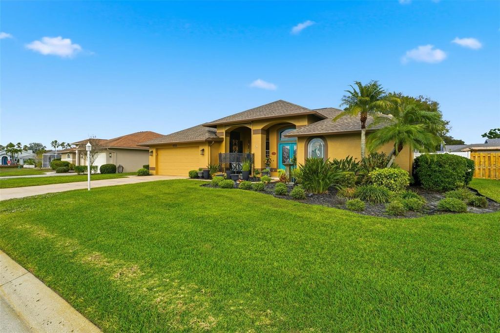 Photo of 5511 61st Lane E, Bradenton, FL 34203 (MLS # A4674407)