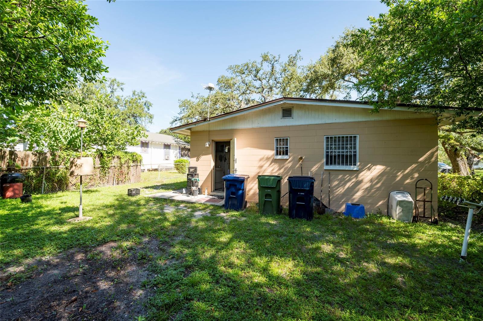 EAST CENTRAL TAMPA - Residential Income