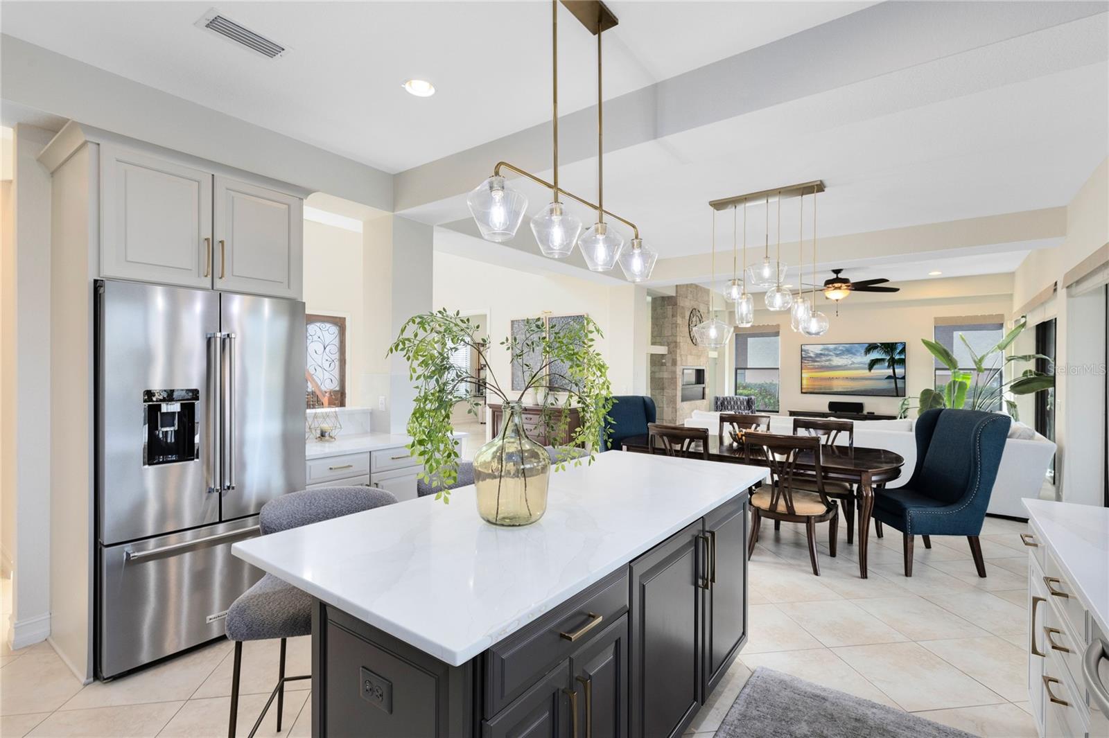 EAGLE CREEK - Residential