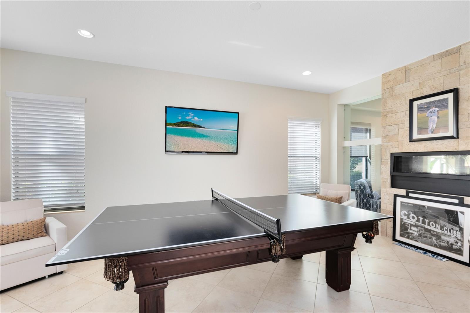 EAGLE CREEK - Residential