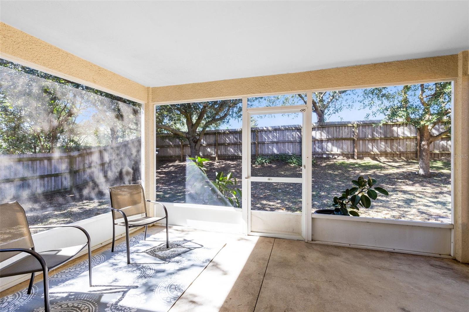 CHELSEA OAKS - Residential