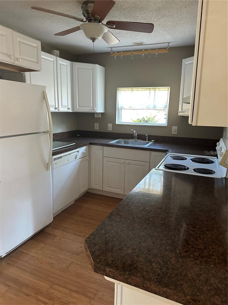 HALLS SUB JAMES S - Residential Lease