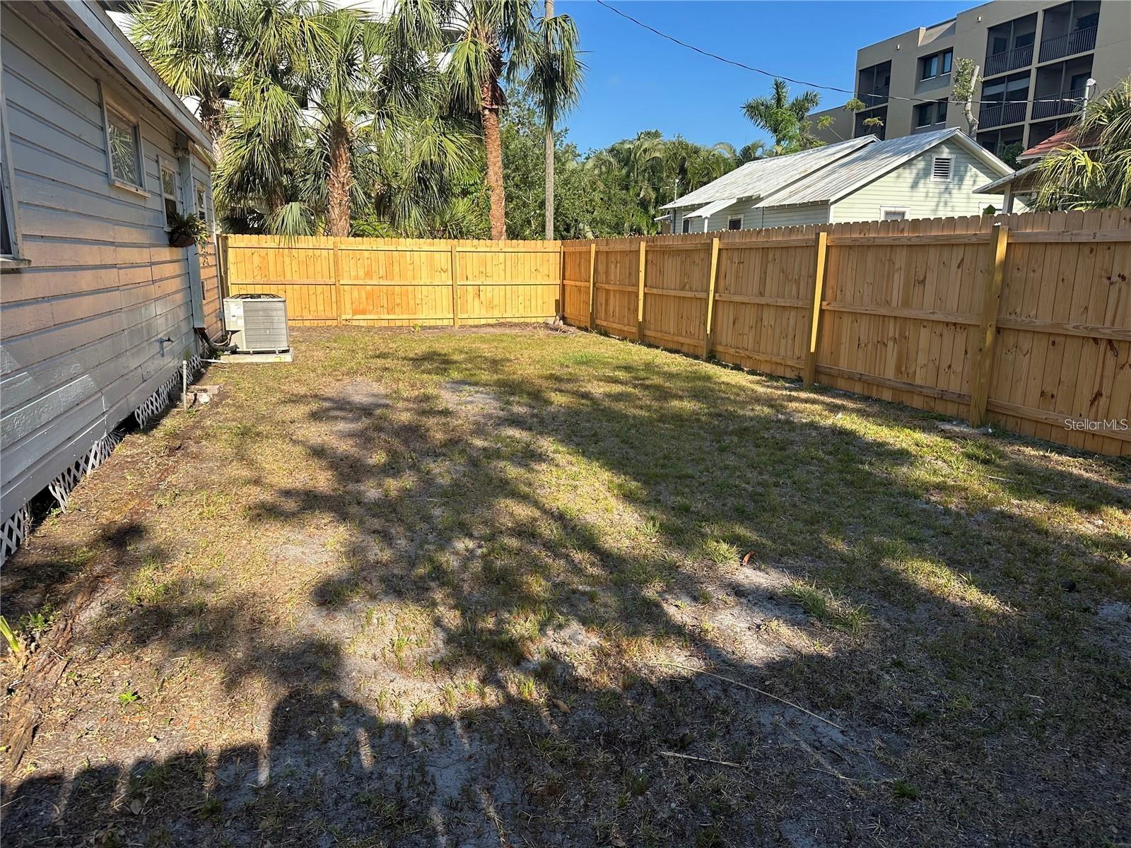 HALLS SUB JAMES S - Residential Lease