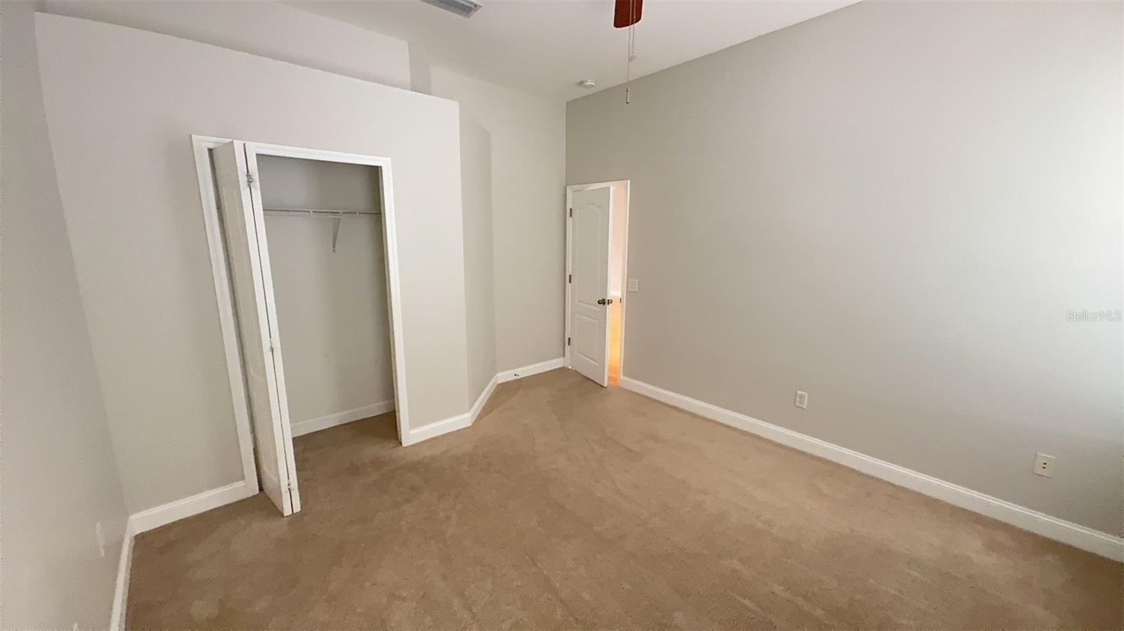 REFLECTIONS PH 1 - Residential Lease