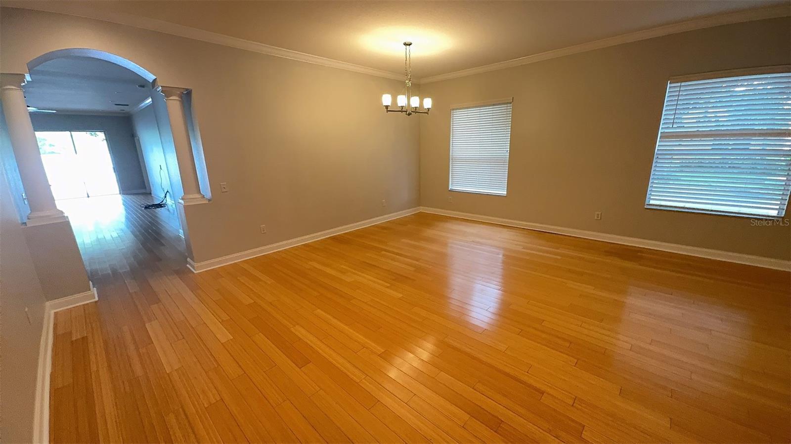 REFLECTIONS PH 1 - Residential Lease