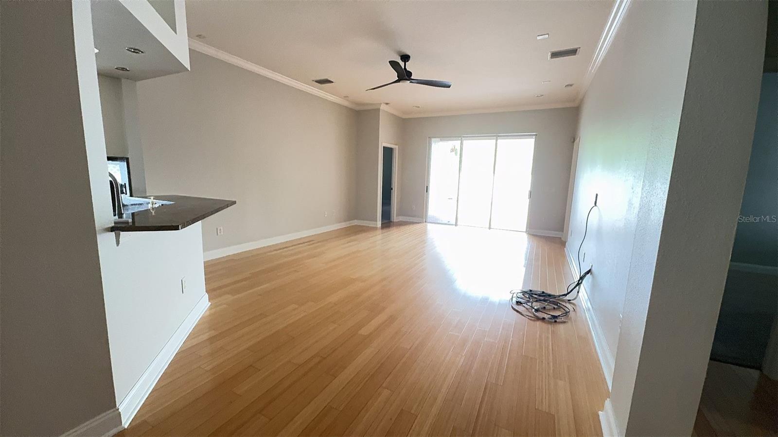 REFLECTIONS PH 1 - Residential Lease