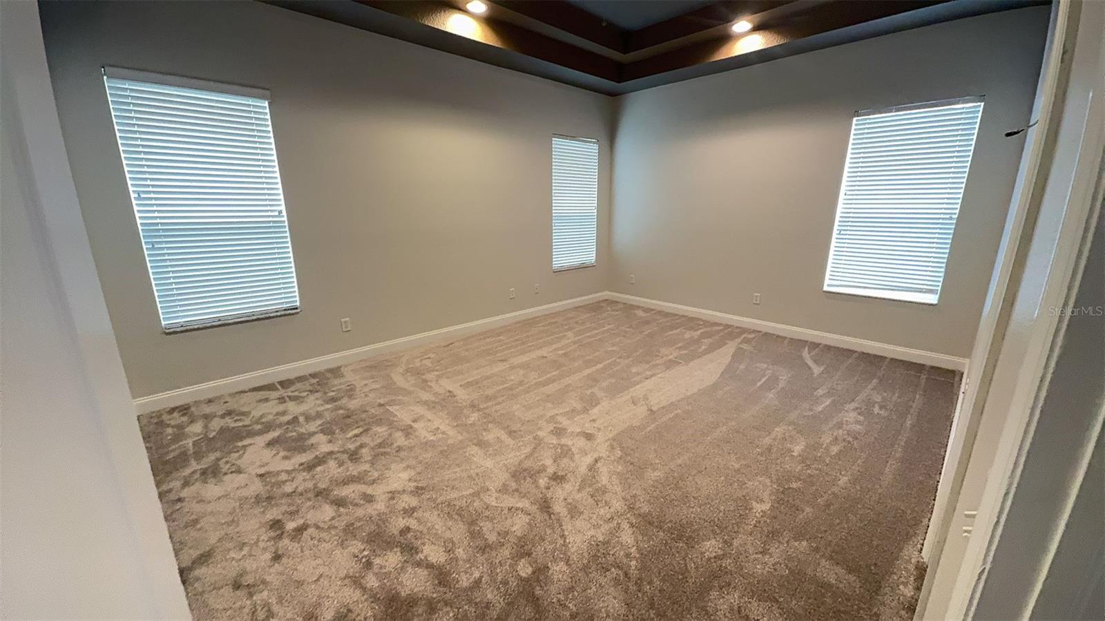 REFLECTIONS PH 1 - Residential Lease