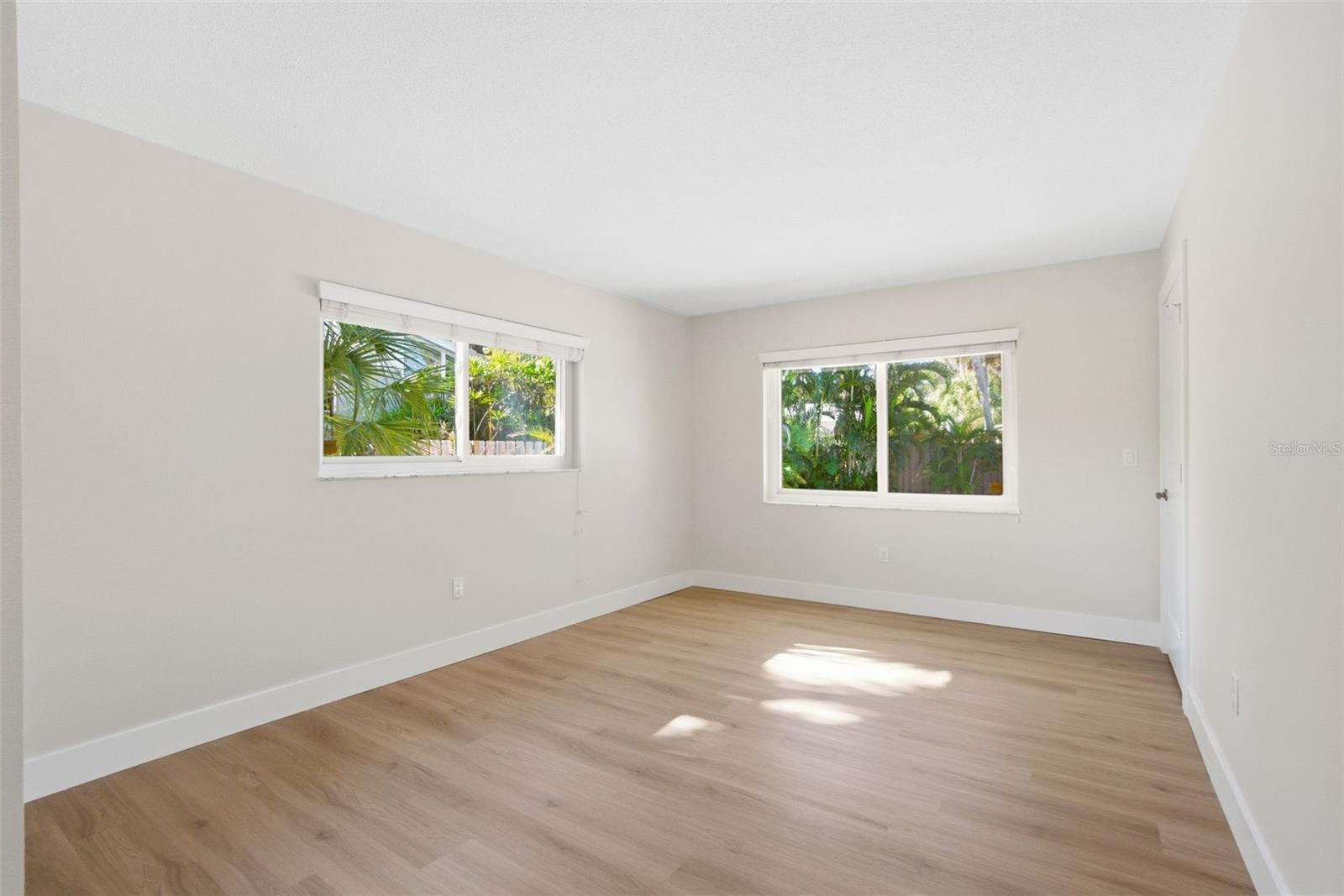 SIESTAS BAYSIDE WATERSIDE EAST - Residential