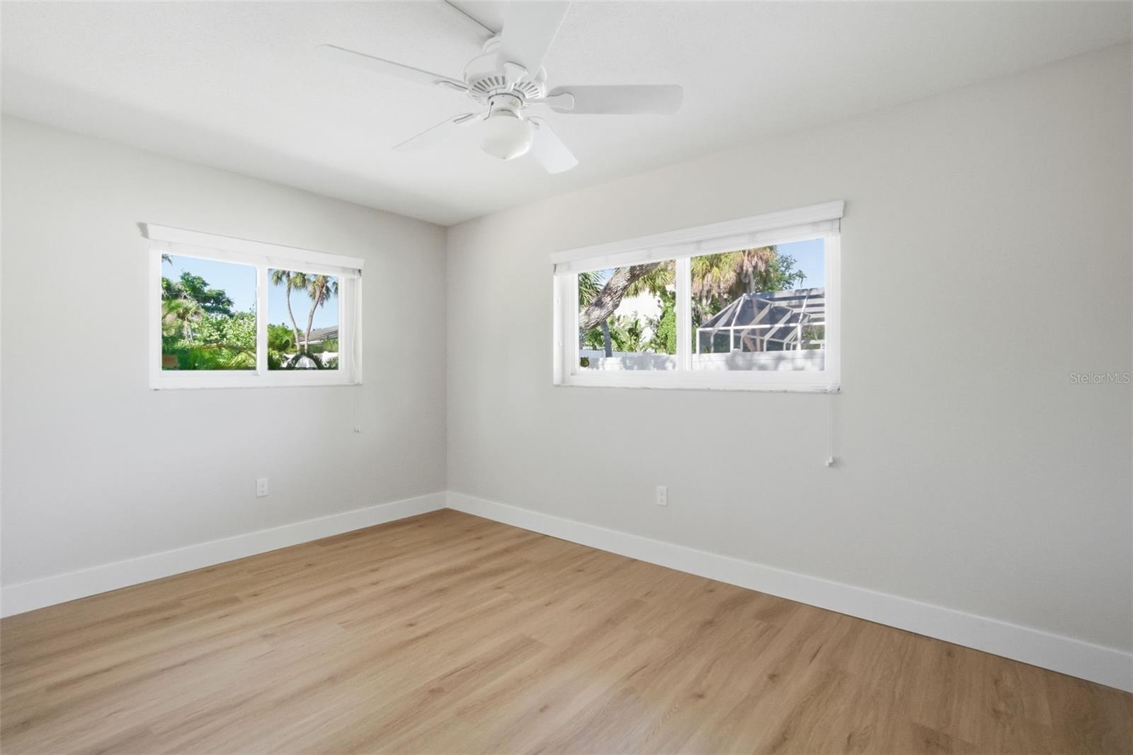 SIESTAS BAYSIDE WATERSIDE EAST - Residential