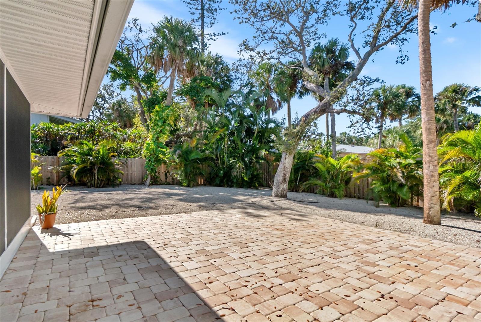 SIESTAS BAYSIDE WATERSIDE EAST - Residential