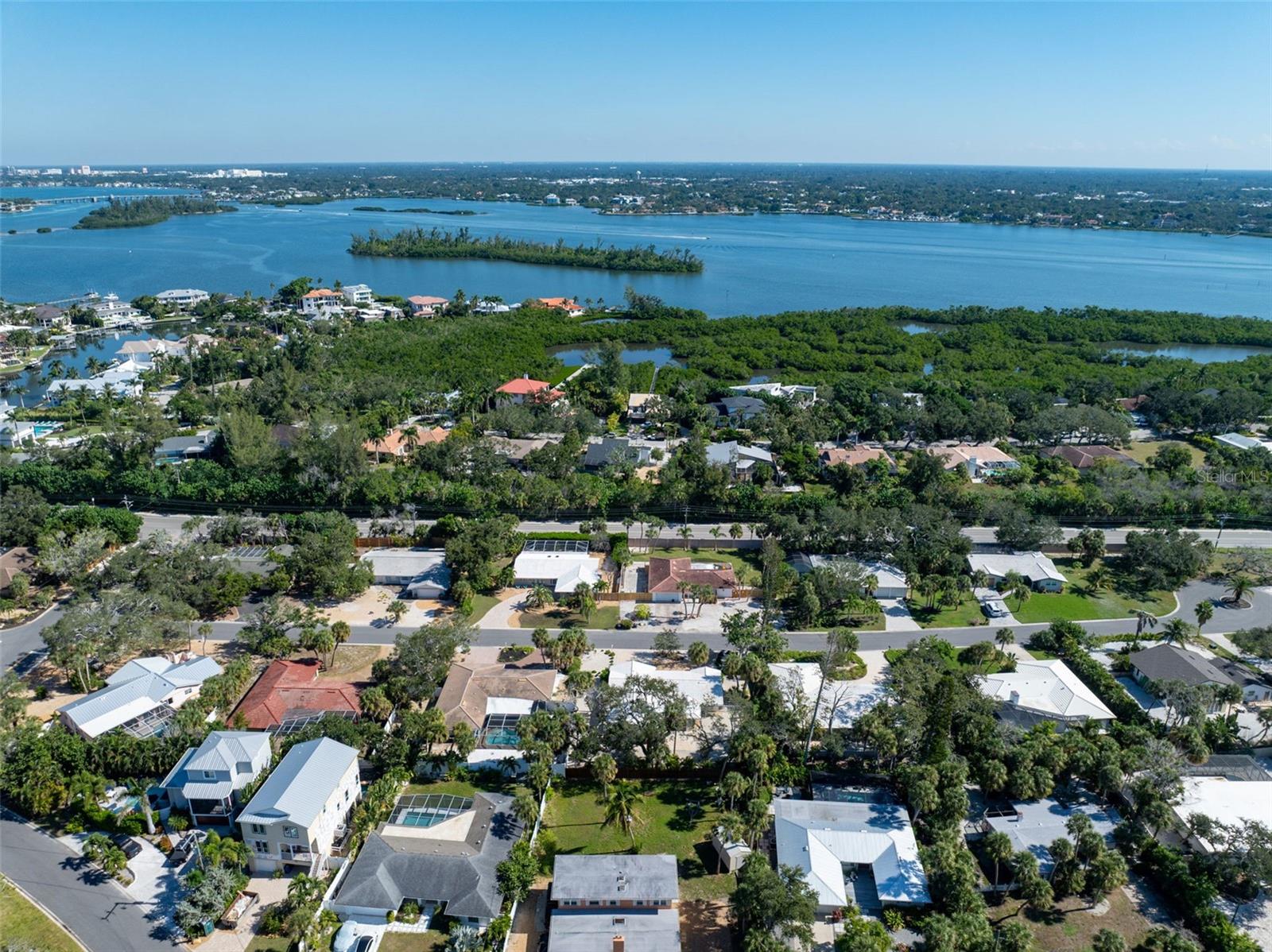 SIESTAS BAYSIDE WATERSIDE EAST - Residential