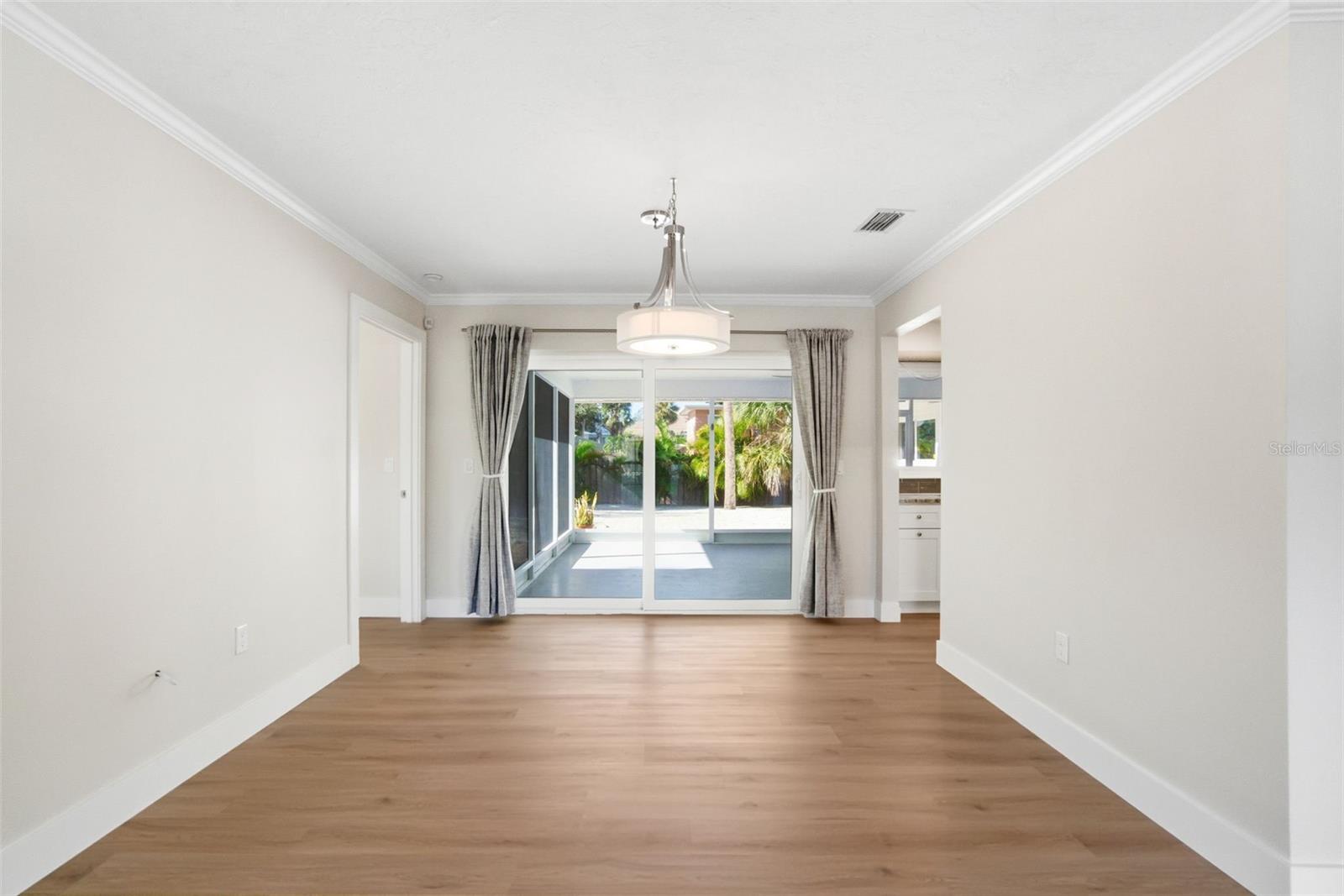 SIESTAS BAYSIDE WATERSIDE EAST - Residential