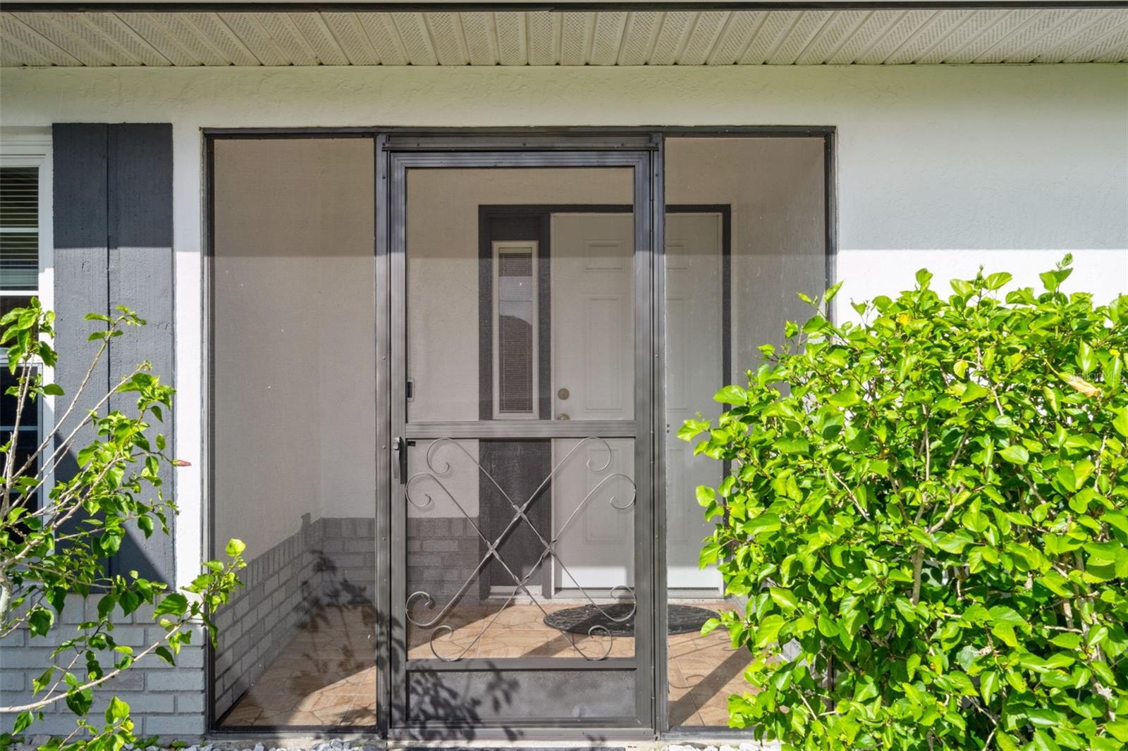 1420 FLAMINGO DRIVE