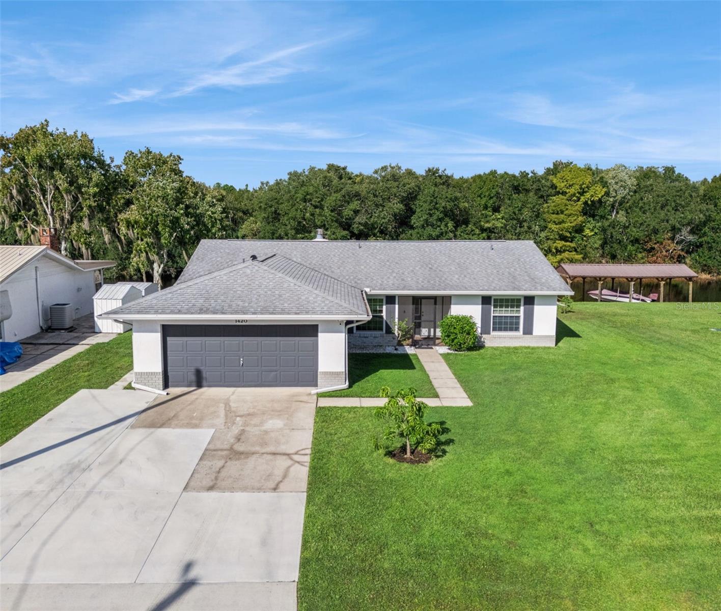 1420 FLAMINGO DRIVE