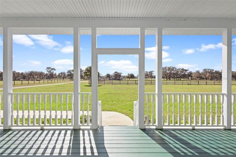 Tiny photo for 42554 Maggie Jones Road, Paisley, FL 32767 (MLS # V4947070)