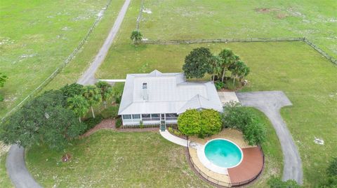 Tiny photo for 42554 Maggie Jones Road, Paisley, FL 32767 (MLS # V4947070)