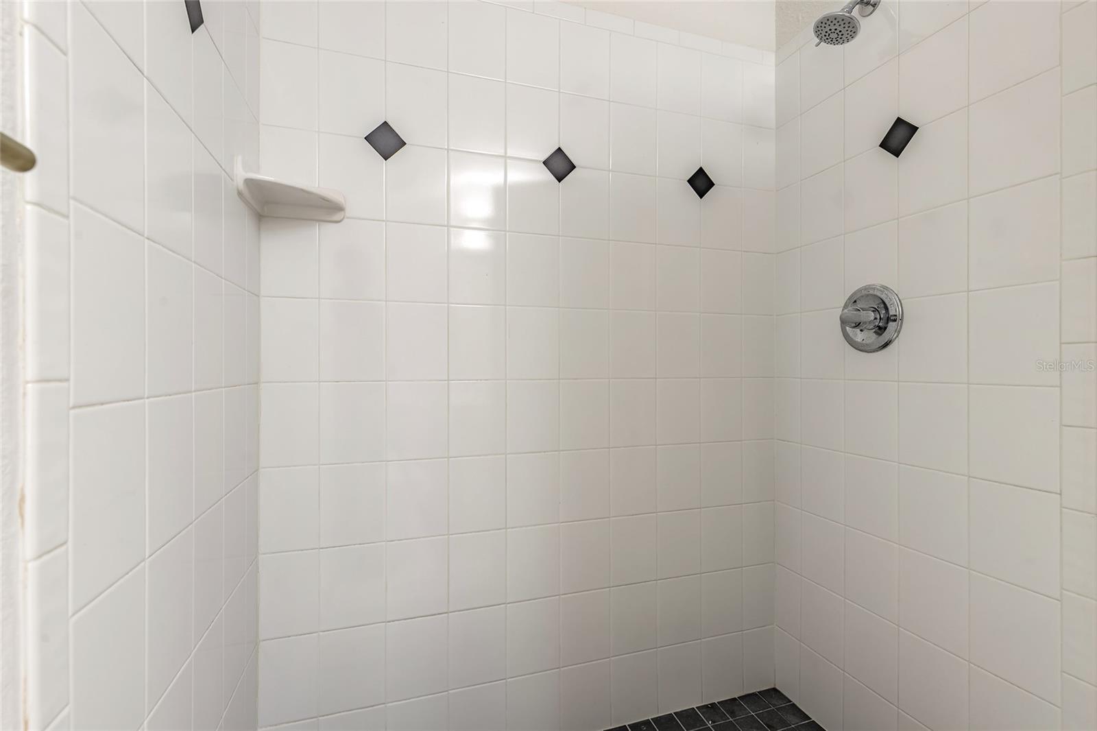 DAYTONA HIGHRIDGE ESTATES ADD UN - Residential