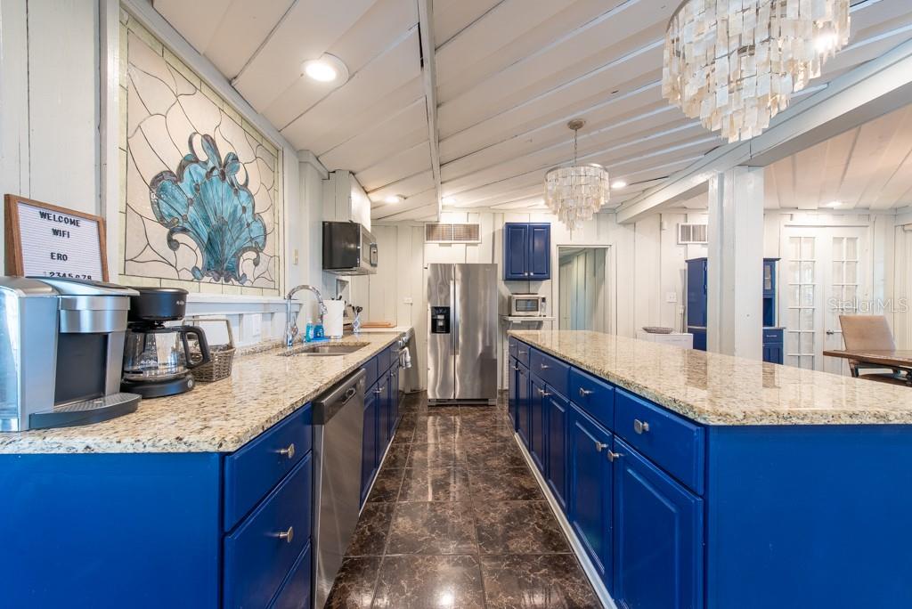 SUBDIVISION OF THE E 2804 FT O - Residential