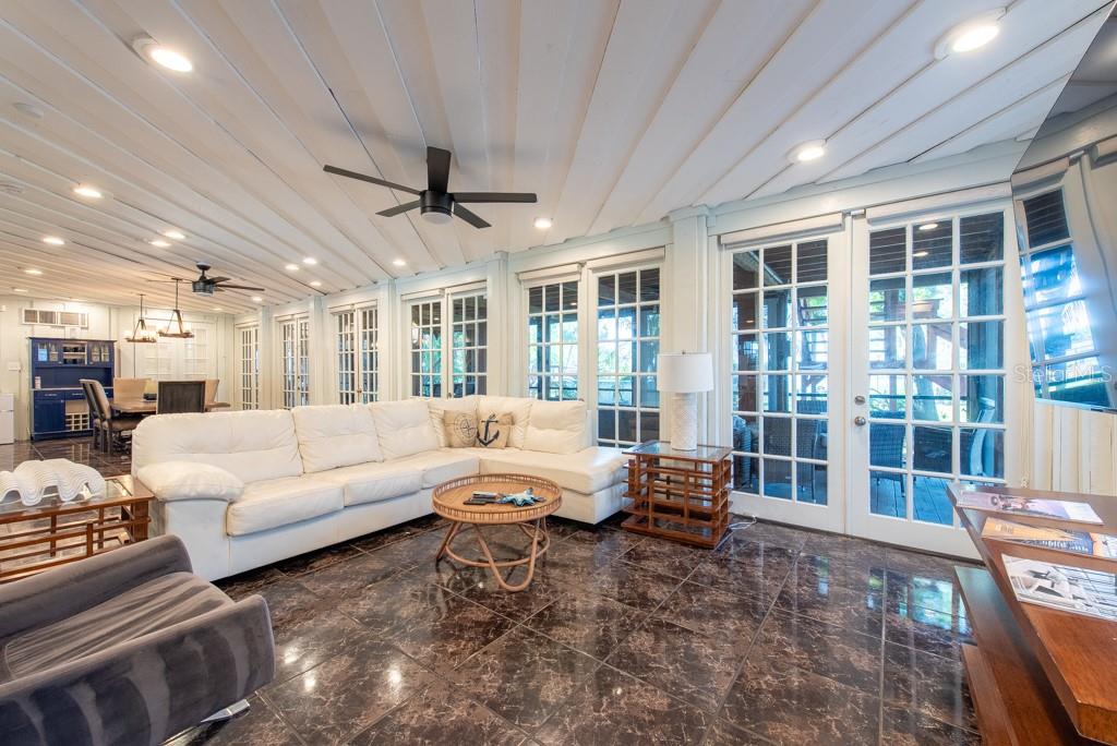 SUBDIVISION OF THE E 2804 FT O - Residential