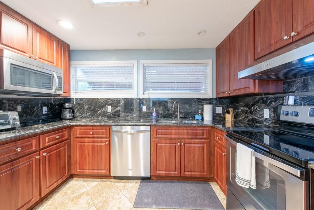 SUBDIVISION OF THE E 2804 FT O - Residential