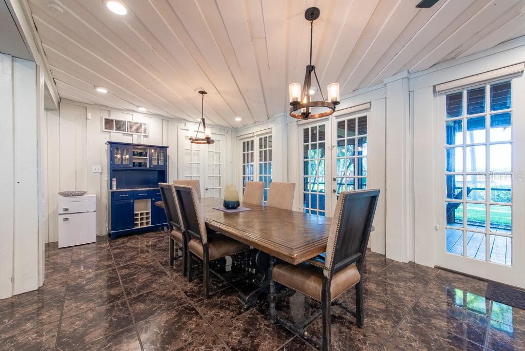 SUBDIVISION OF THE E 2804 FT O - Residential