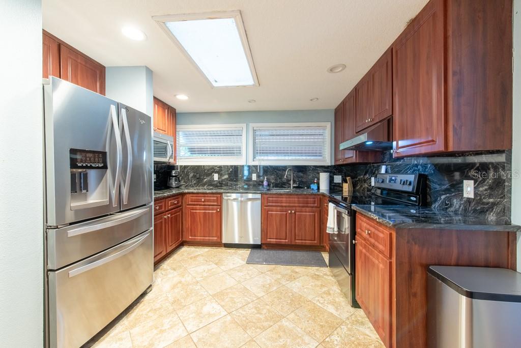 SUBDIVISION OF THE E 2804 FT O - Residential