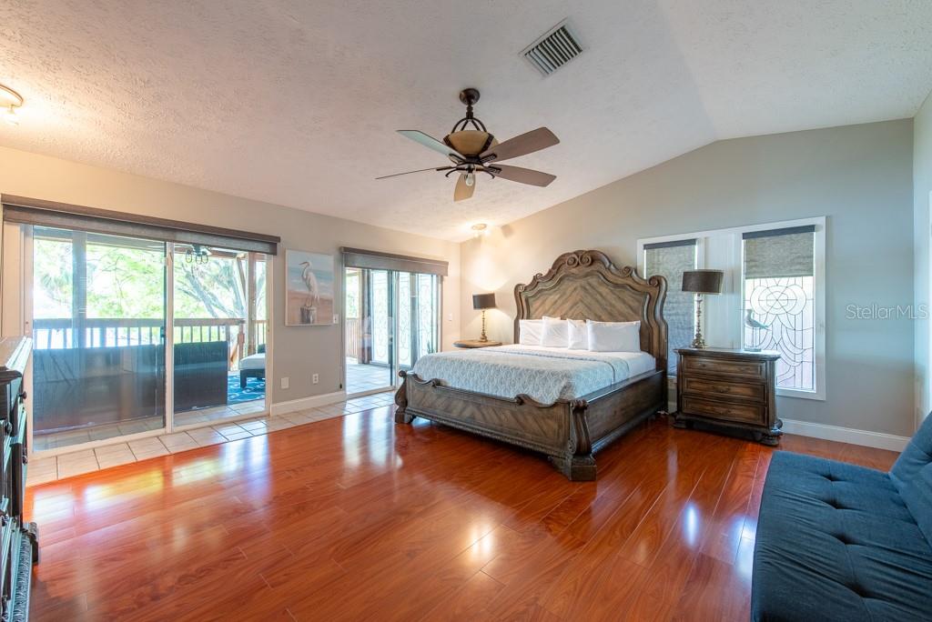 SUBDIVISION OF THE E 2804 FT O - Residential