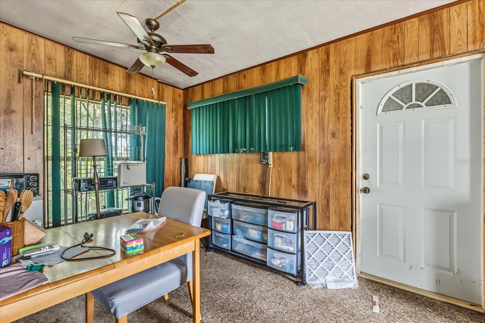 SUNLAND ESTATES 1ST ADD - Residential