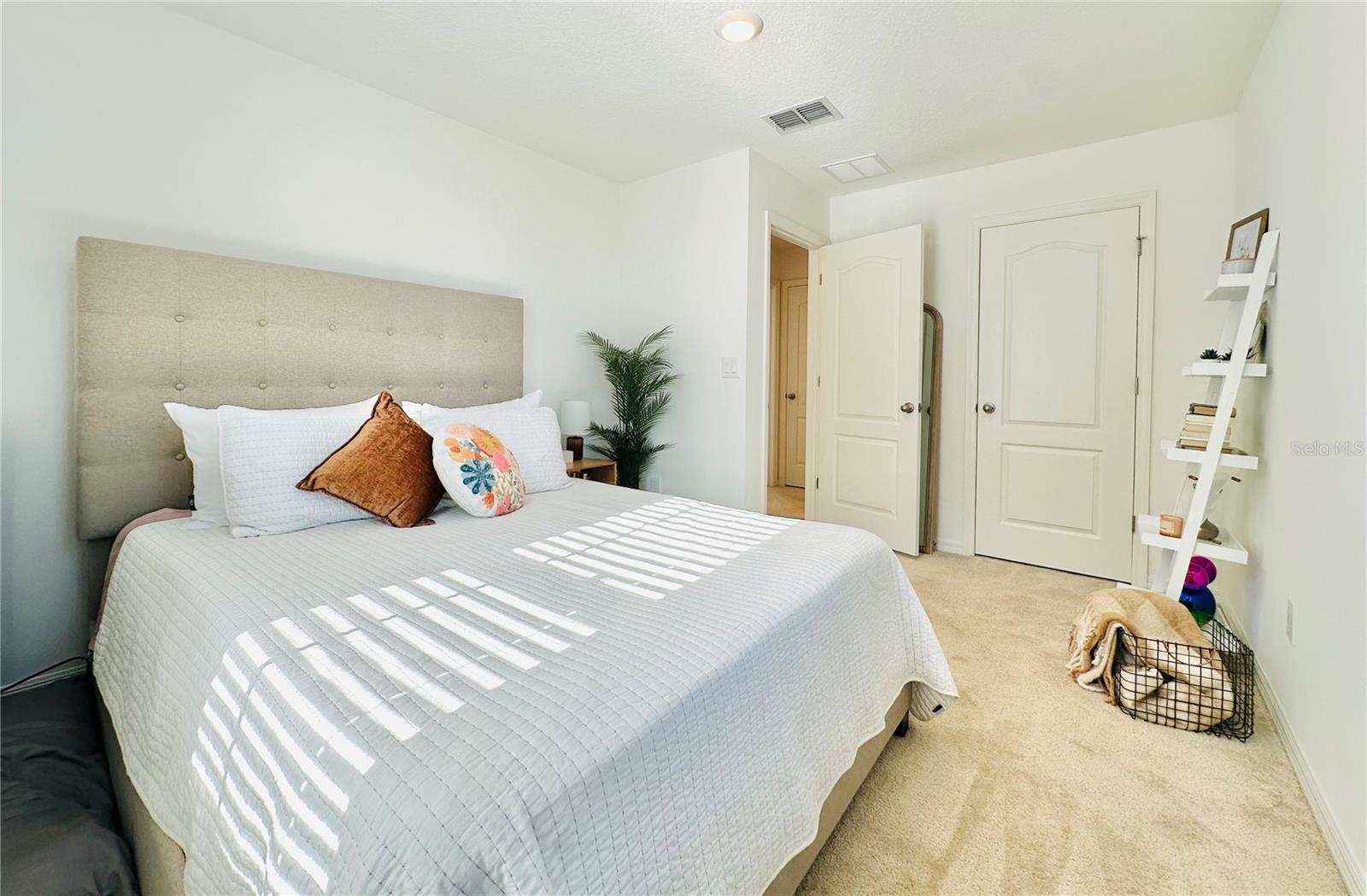 THE ENCLAVES AT FESTIVAL - Residential Lease