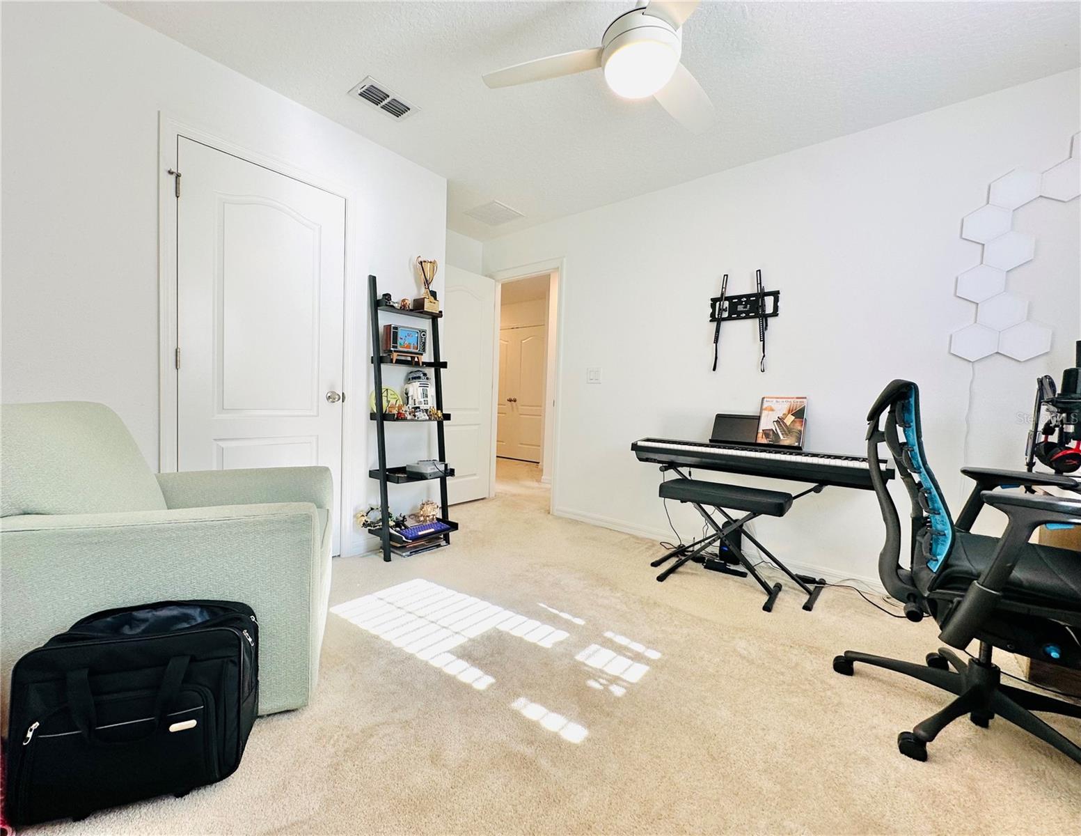 THE ENCLAVES AT FESTIVAL - Residential Lease