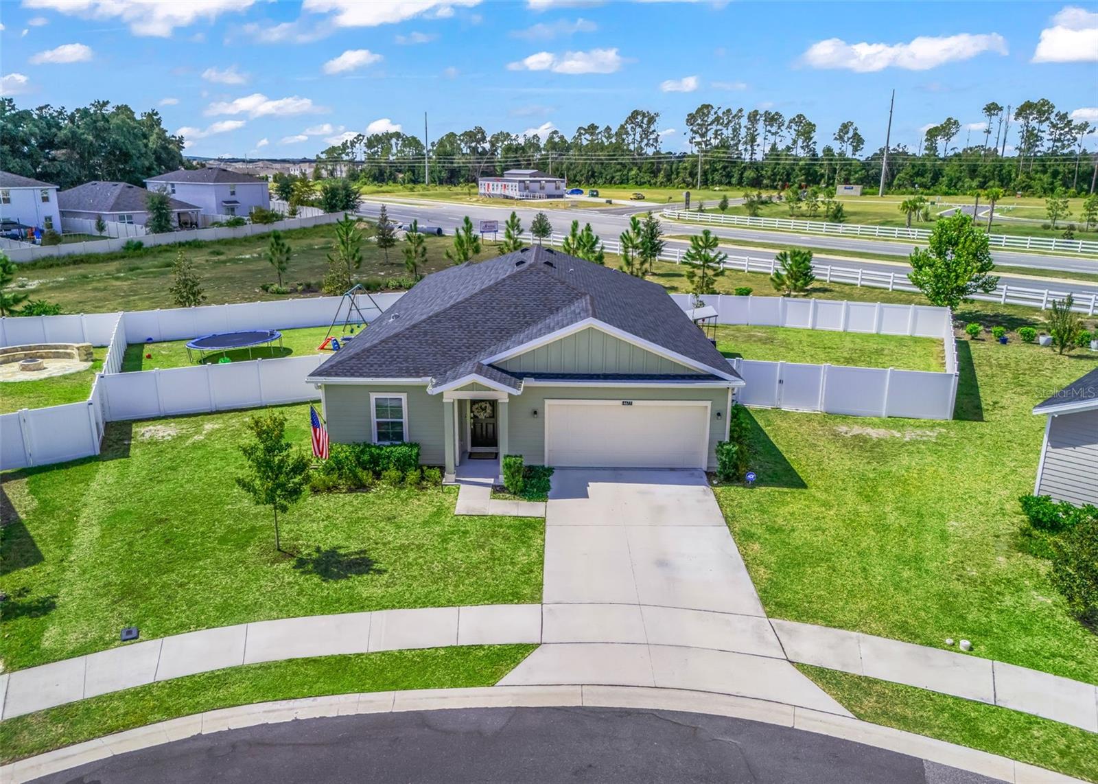 4677 SW 83RD LOOP