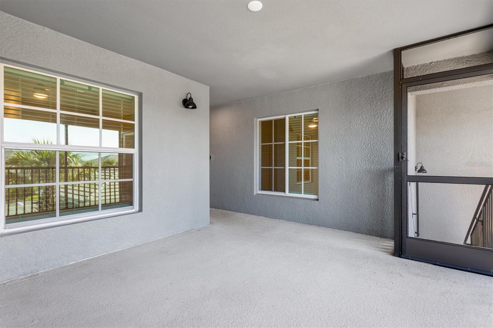 WELLEN PARK GOLF & COUNTRY CLUB - Residential