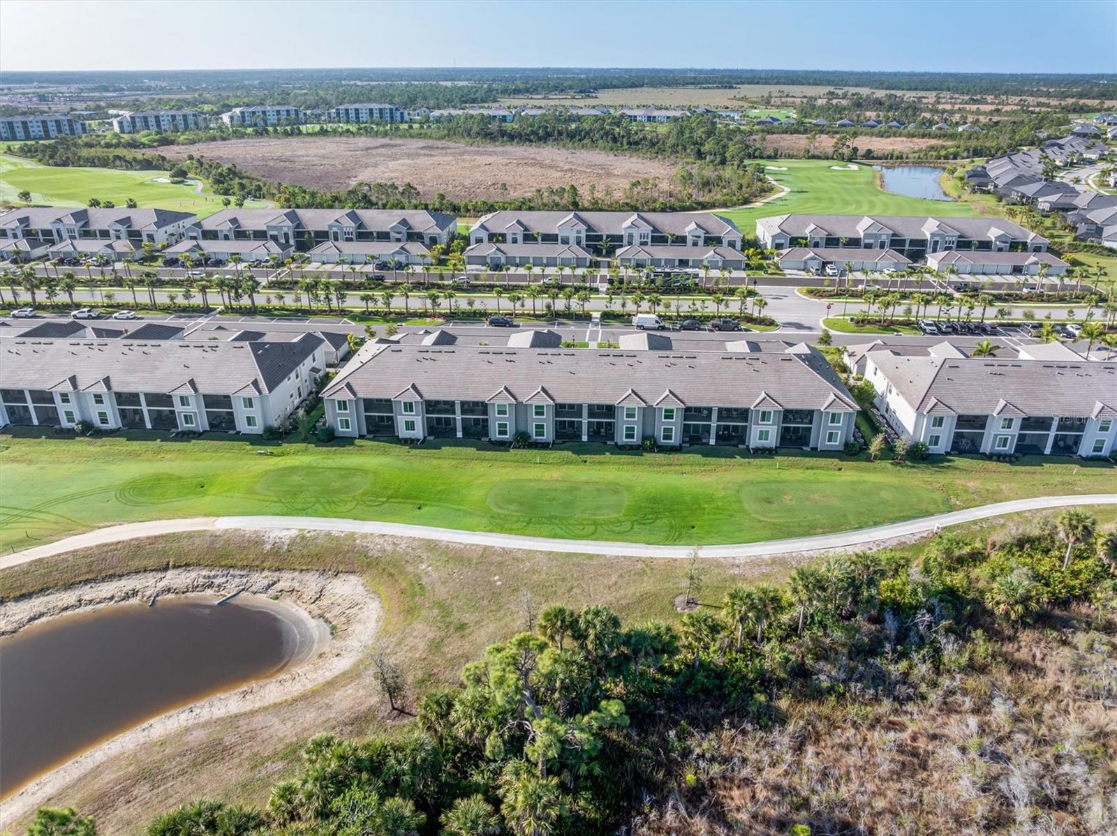 WELLEN PARK GOLF & COUNTRY CLUB - Residential