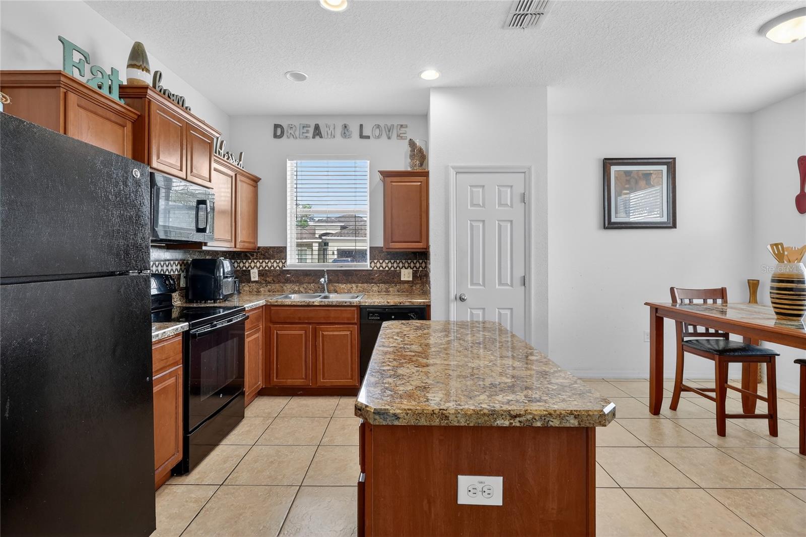 KRENSON WOODS - Residential