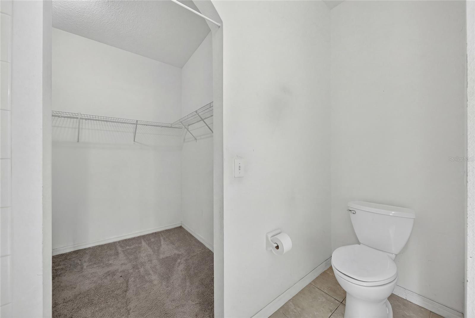 KRENSON WOODS - Residential