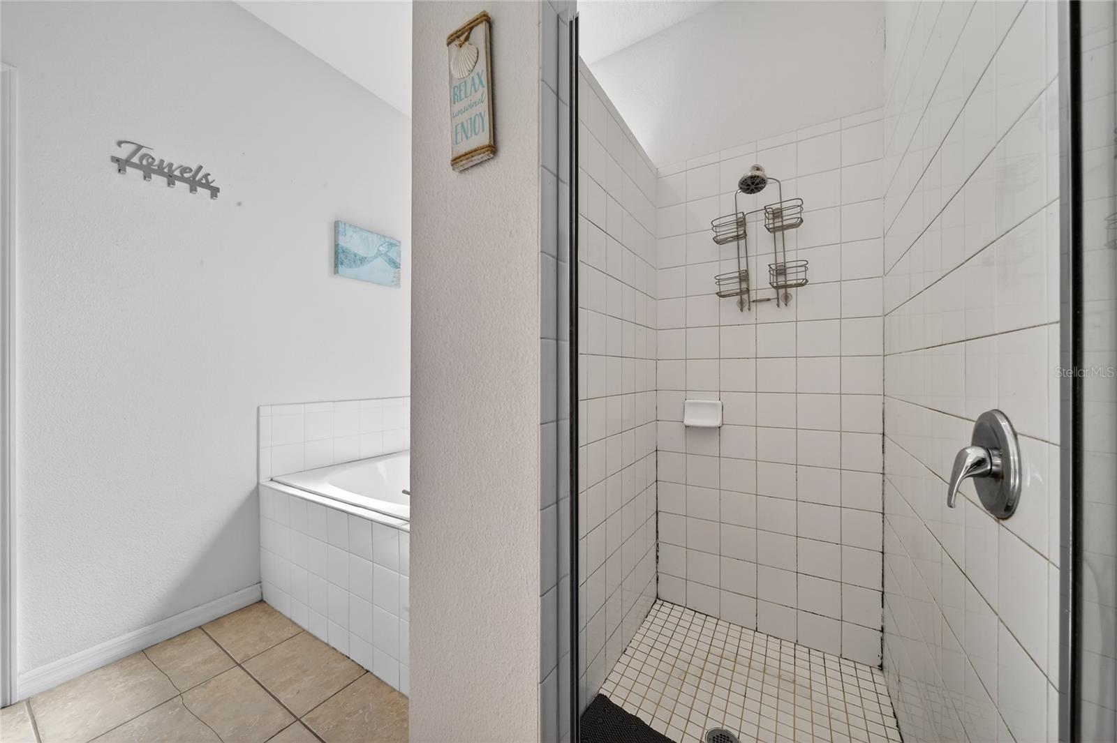 KRENSON WOODS - Residential